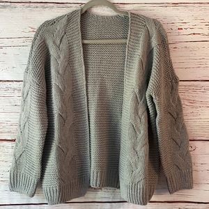 Oversized Chunky Cable Knit Cardigan Grey S